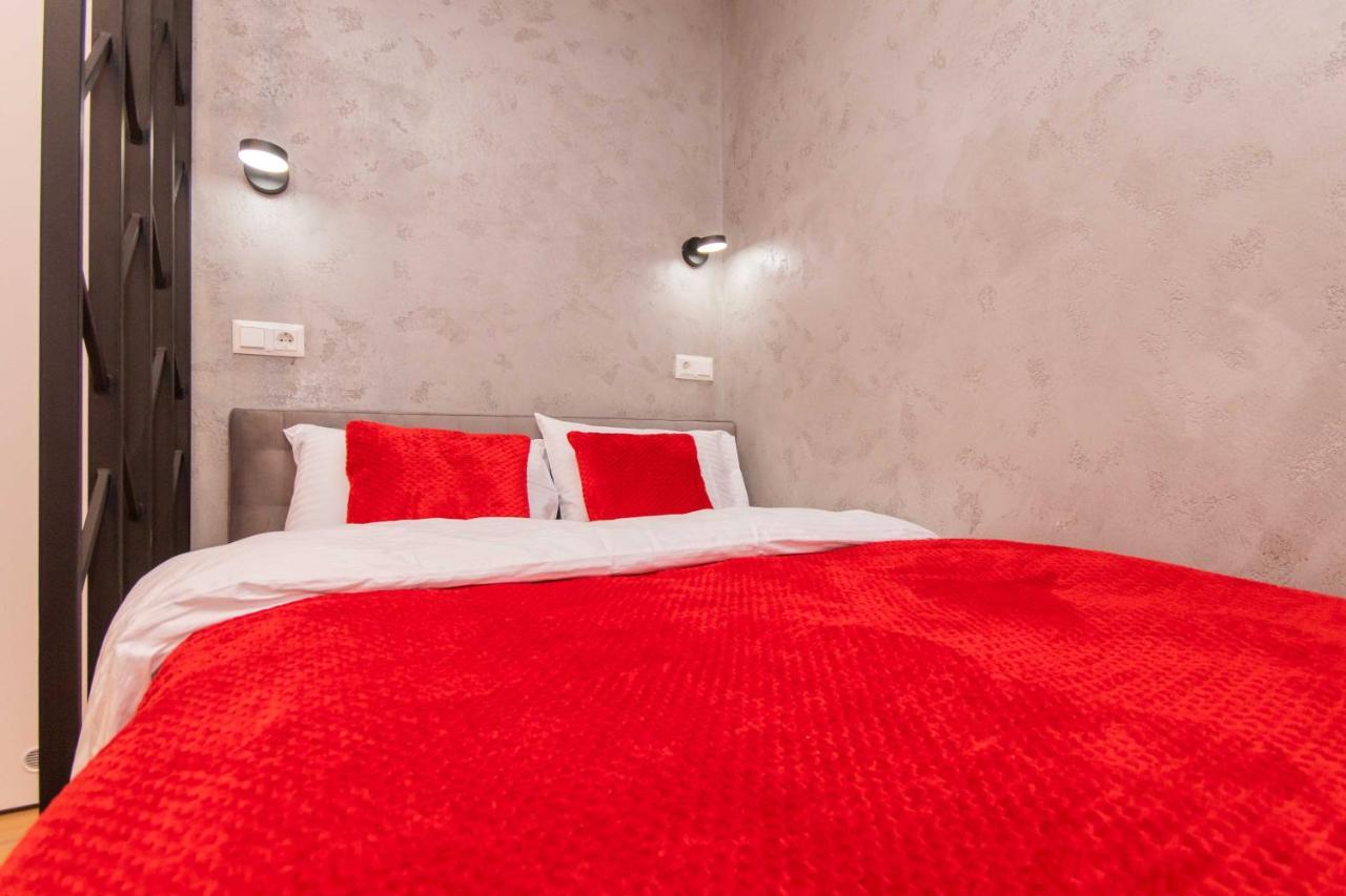 Myfreedom Апартаменти Метро Берестейська Kiev Kamer foto
